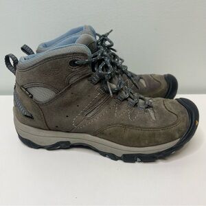KEEN Mid Waterproof Boots Womens 7.5 Leather Hiking Grey Suede Outdoors Athletic